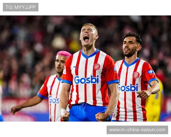 西甲战术深度升级，精彩瞬间不断，球迷陶醉其中，西甲最强