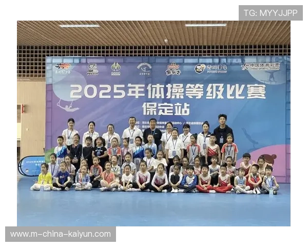 中国体操队在全国大奖赛中再创佳绩 中国体操队在全国大奖赛中再创佳绩